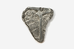 A silver piece of metal with a leaf design.