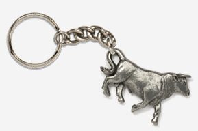 A silver bull keychain with a chain link.